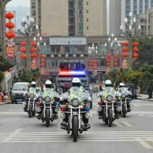 泸州交警三千警力 顺利完成2018春节“保安保畅战”