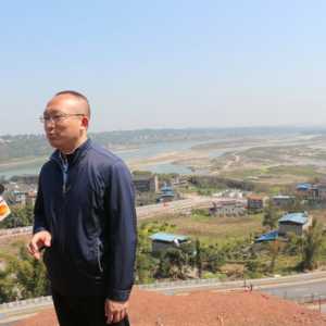 看五彩油菜花 去泸州弥陀镇