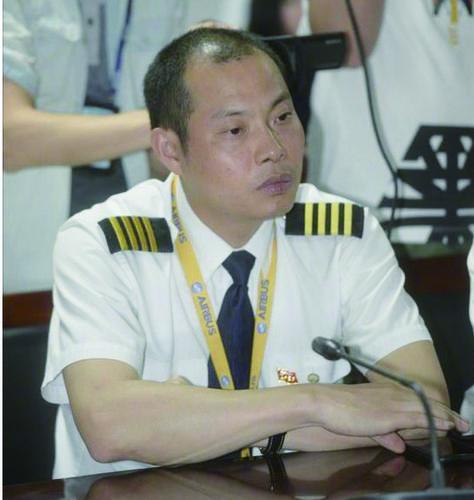 川航3U8633机长刷屏！他曾在泸州学习飞行技能