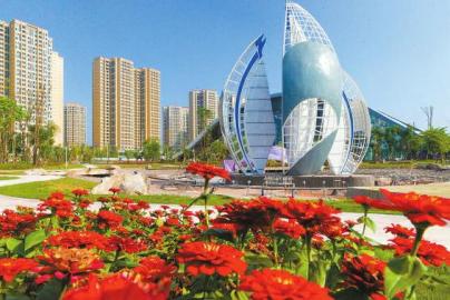 泸州：建设现代化区域中心 建成全国美丽城市