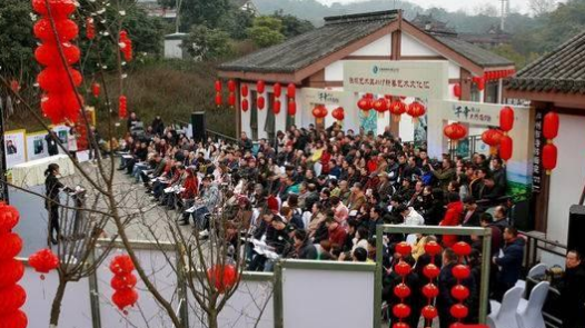 著名书画家陈仕彬的山水画《驼峰航线》泸州拍出165万元