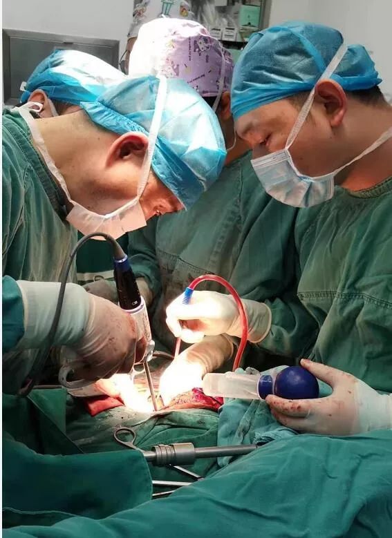 突破年龄禁忌——泸州市中医院成功为83岁高龄老人实施胰十二指肠切除术