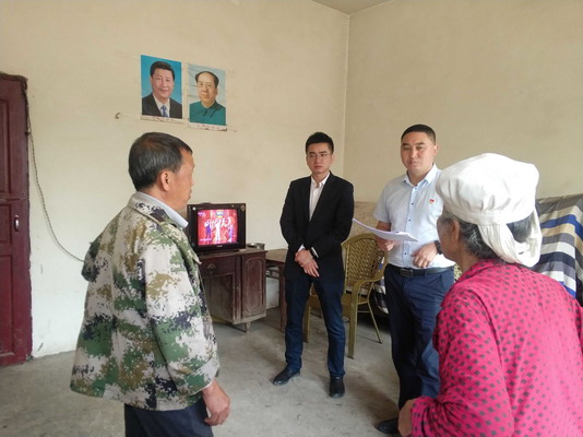 县委常委、副县长张宇弢到茅溪镇督查脱贫攻坚问题整改清零行动