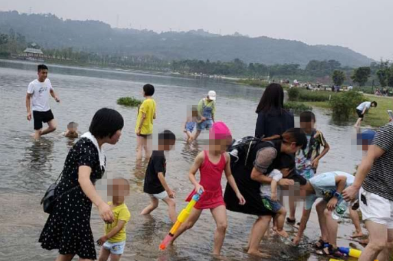 渔子溪湿地公园的不文明现象曝光 摒弃陋习共同守护文明泸州