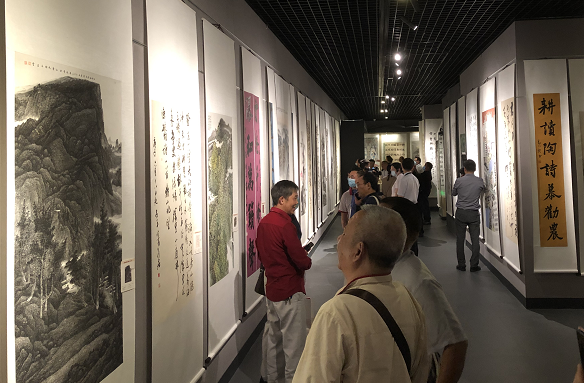 “共建双城经济圈”书画作品联展在市博物馆举行