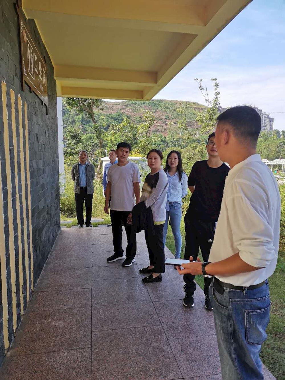 泸州市城管执法局到合江开展评审工作