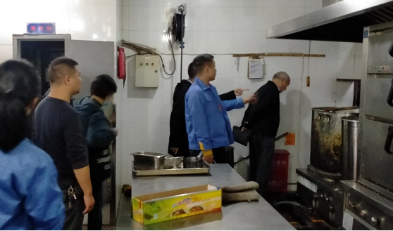 龙马潭区综合行政执法局开展酒博会期间燃气安全检查