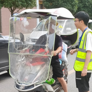 泸县云龙镇：小小劝导点，守护农村交通“大安全”