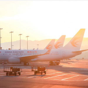 寒假返乡校园行，东航;旅游集市机票￥300起！