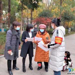 华阳街道：持续开展文明养犬宣传