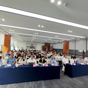 泸州市企联举办企业家财税、法务、金融培训沙龙